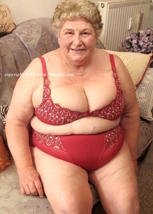 Oma Cash Oma Geil Experienced Big Tits Pornstar jpg 13
