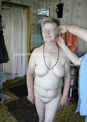  tag pichunter g Granny Oma Old pornpics (4)