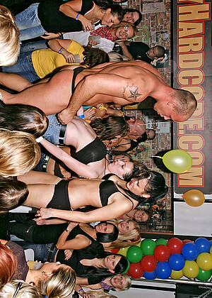Party Hardcore Partyhardcore Model Plumper Boots Sexpicture jpg 12