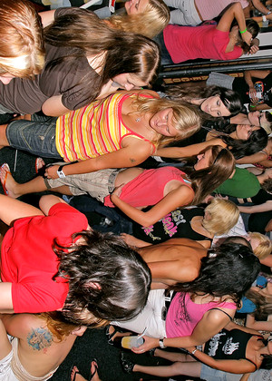 Party Hardcore Partyhardcore Model Sensual Cfnm Pussysaga jpg 14