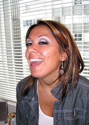 Porn Fidelity Kelly Madison Ryan Madison Sienna West Posing Latina Tushy jpg 15