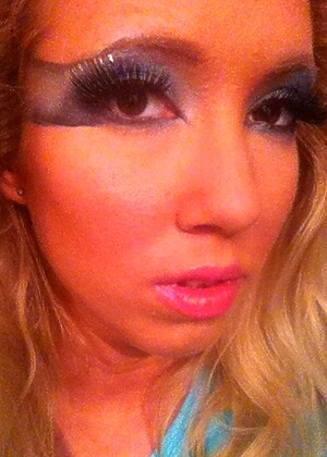 Pornstar Platinum Nicki Blue Hottest Face Pegging jpg 18