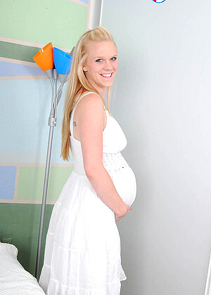 Pregnant Kristi Hydii May Usa High Heels Uporn jpg 12