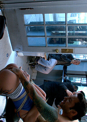 Public Disgrace Amy Brooke Tommy Pistol Xxx43 Gangbang 1xxxxphoto Porn jpg 4