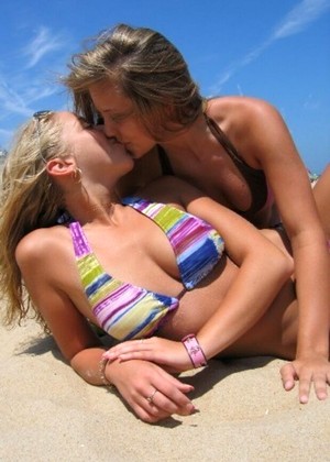 Real Lesbian Exposed Reallesbianexposed Model Extreme Young Girlfriend Prerelease jpg 8