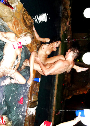 Real Slut Party Kaci Courtney Teagan Advanced Pool Pornphoto jpg 12