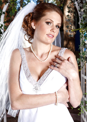Real Wife Stories Allison Moore Top Wedding Screenshots jpg 3