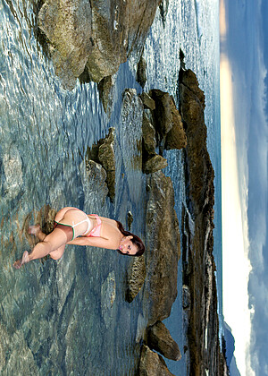 Roni's Paradise Roni Ford Secretary Beach Randi Image jpg 6