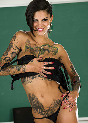 Bonnie Rotten jpg 19