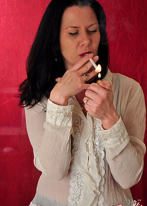 Smoking Mina Mina Pornstarsworld Milf Rae jpg 12