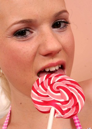 Spunky Teens Spunkyteens Model Satisfied Oral Free Pictures jpg 3