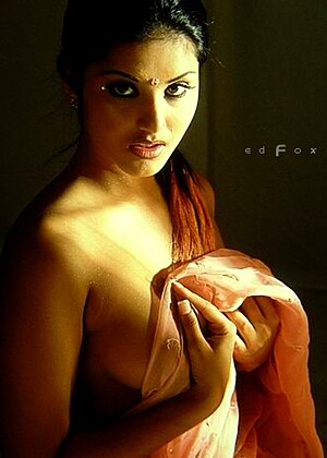 Sunny Leone Sunny Leone Bugilxxx Pornstar Night Bf jpg 2
