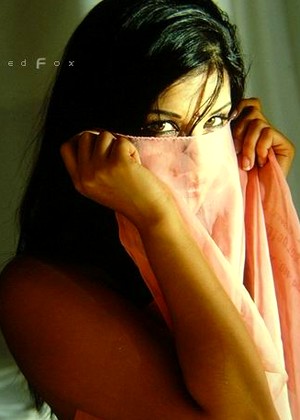 Sunny Leone Sunny Leone Traditional Pornbabe Pictures jpg 9