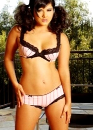 Sunny Leone Sunny Leone Xxxmoms Indian Xxxxn Sex jpg 13