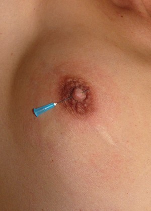  tag pichunter a Amateur Needle Pain pornpics (3)