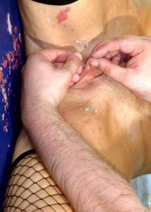 popular tag pichunter n Needles In Tits pornpics (1)