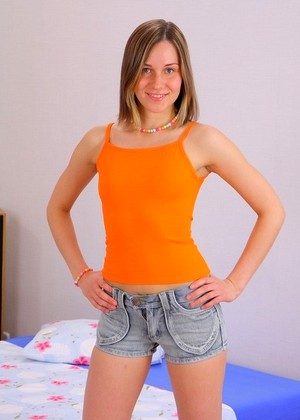 Tryteens Model jpg 10