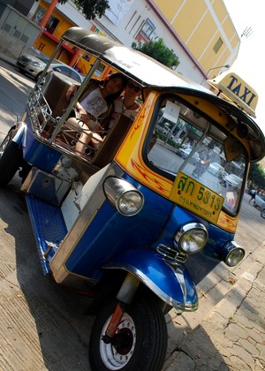 Tuktuk Patrol Kim Sxe Asian Miros jpg 12