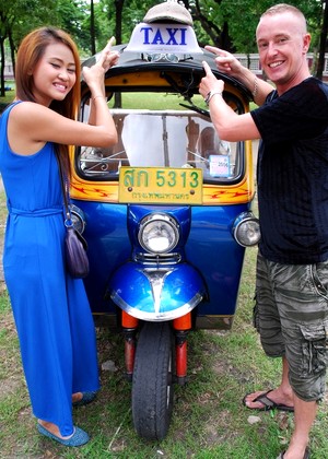Tuktuk Patrol Mon Xxxmilfimages Thai Ebonynaked jpg 6