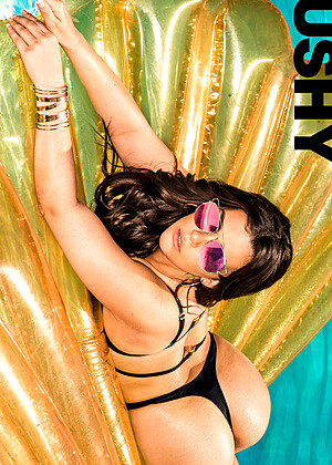 Tushy Emily Willis Kimber Woods Mick Blue Metropolitan Latina Download Pussy jpg 19