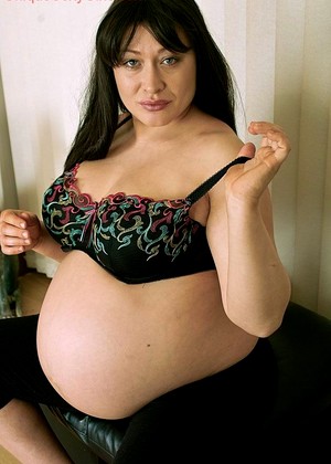 Unique Sexy Girls Uniquesexygirls Model Joyful Pregnant Mobi Vids jpg 8