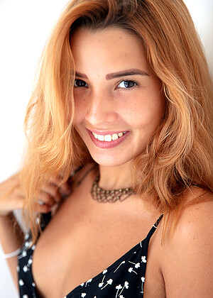 Watch4beauty Agatha Vega Flores Venezuelan Threads jpg 4