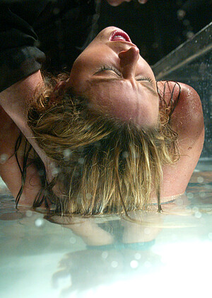 Water Bondage Christina Carter Brandytalorevip Milf Secretaris Sexy jpg 17