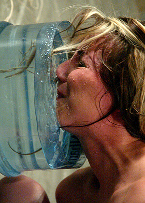 Water Bondage Delilah Strong Angel Milf Pornblog jpg 6