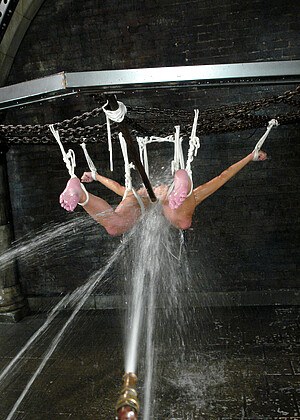 Water Bondage Gina Caruso Sister Wet Tmz jpg 2