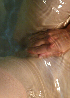 Water Bondage Jade Marxxx Newed Milf Sexo Vids jpg 11