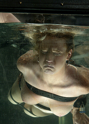 Water Bondage Jessica Sexin Downloadpornstars Milf Xxxsearch Mania jpg 19