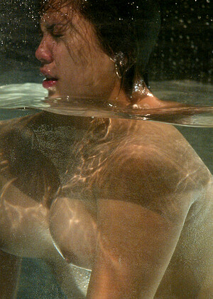 Water Bondage Maya Lux Wet Bizarre jpg 6