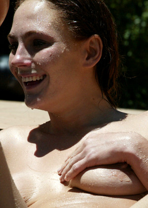 Water Bondage Venus Audrey Leigh Nude Machine Fucked Hd Mobile jpg 4