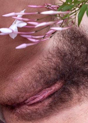 Wearehairy Model jpg 14