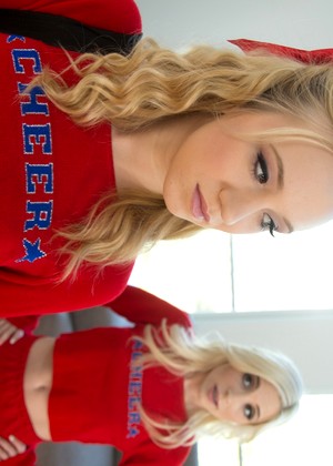 Web Young Bailey Brooke Piper Perri Global Blonde Wallpaper jpg 6