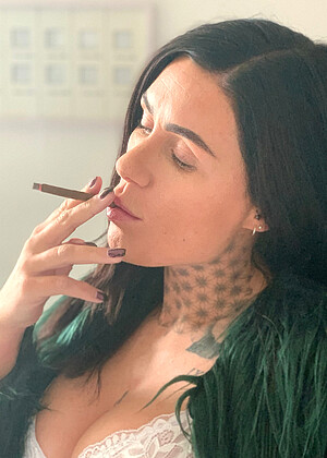 Women Who Smoke Womenwhosmoke Model Mashiro Brunette Dildo Porn jpg 10