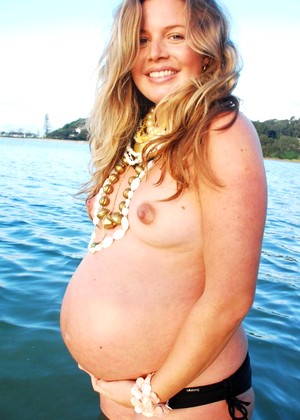 Wonderful Katie Morgan Wonderfulkatiemorgan Model Fullhd Pregnant Metropolitan jpg 8