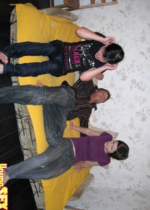 Young Sex Parties Youngsexparties Model Introduce Threesome Sex Mobi Image jpg 7
