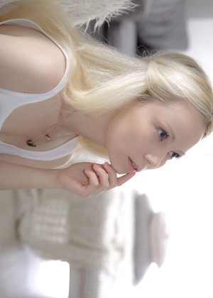 18onlygirls Martina Exploring Blonde Sexalbums