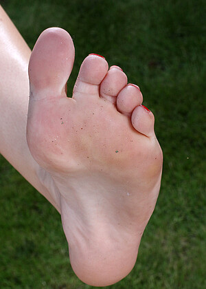 Atkpetites Scarlett Sage Exemplary Feet Jeopardy