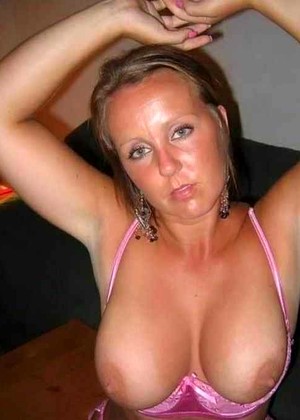 Bigmaturetits Bigmaturetits Model Mobile Busty Amateurs Category