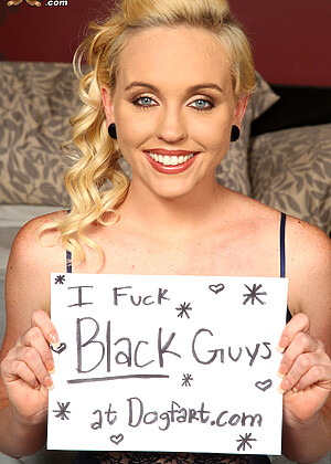 Blacksonblondes Mandingo Miley May Sucling Big Cock In