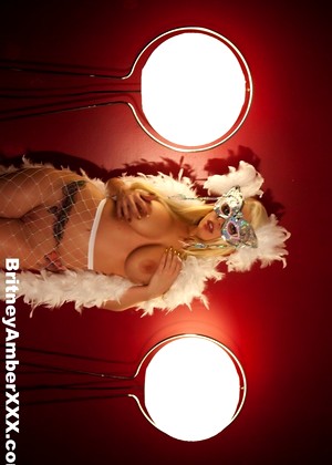 Britneyamber Britneyamber Model Digital Lingerie Vids
