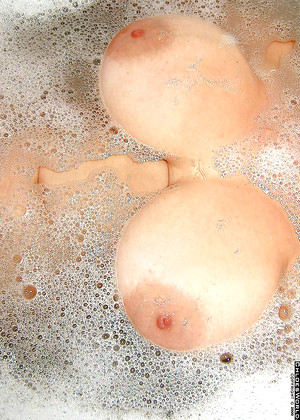 Chloesworld Chloe Vevrier Maturetubesex Bath Sexgarl