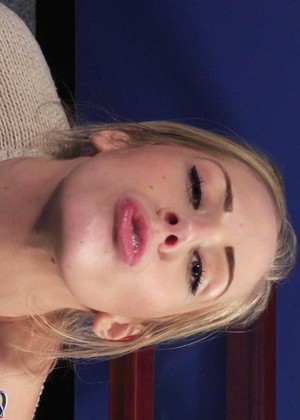Cumperfection Chloe Vegas Instance Access Facial Mobi Tube