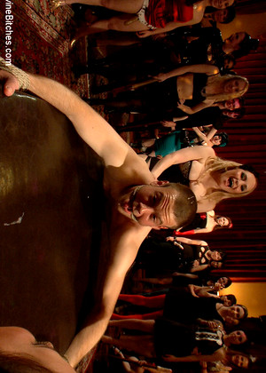 Divinebitches Bobbi Starr Aiden Starr Kimberly Kane Maitresse Madeline Dj Zak Tyler Dutch Bardoux Jesse Carl Ideal Bdsm Sex Web