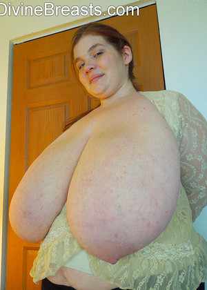 Divinebreasts Divinebreasts Model February Bbw Factory