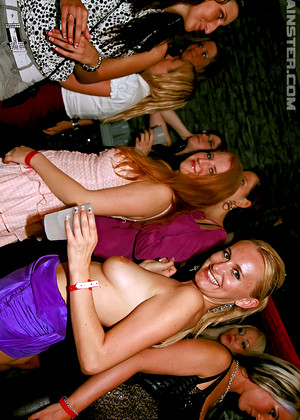Drunksexorgy Virus Vellons Stacy Silver Laetitia Ally Style Lucy Bell Dina Barra Brass Veronica Diamond Cutey Hardcore Sex Woman