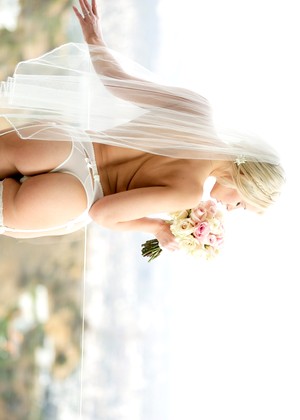 Eroticax Anikka Albrite Expected Wedding Sex Vids
