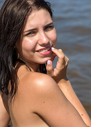Eroticbeauty Zhenya Mille Redporn Beach Assfixationcom